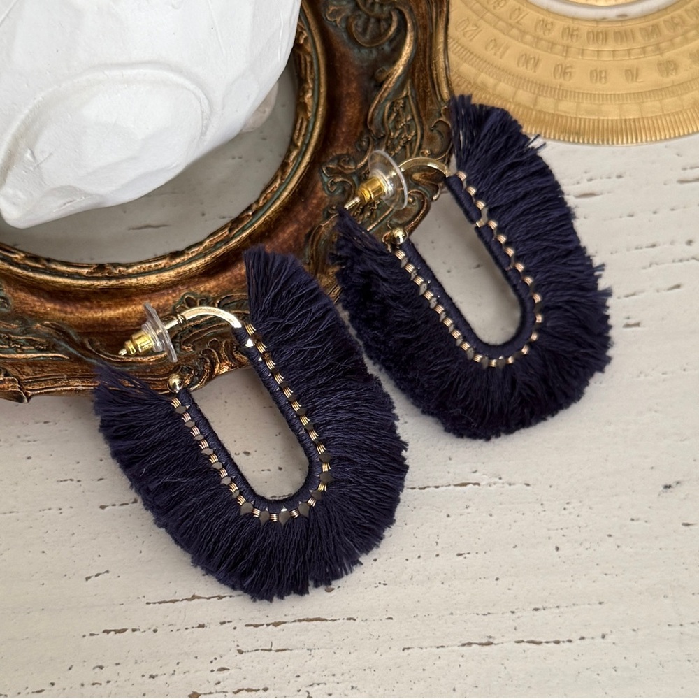 Panacea Boho Fringe Statement Earrings 🧨 - Picture 3 of 4